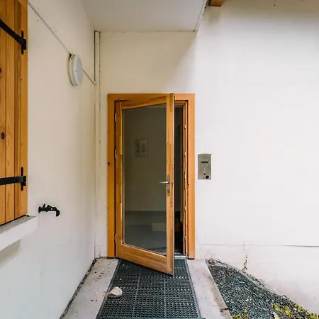 Aiguilles Private Duplex *