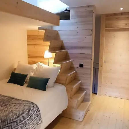 Aiguilles Private Duplex